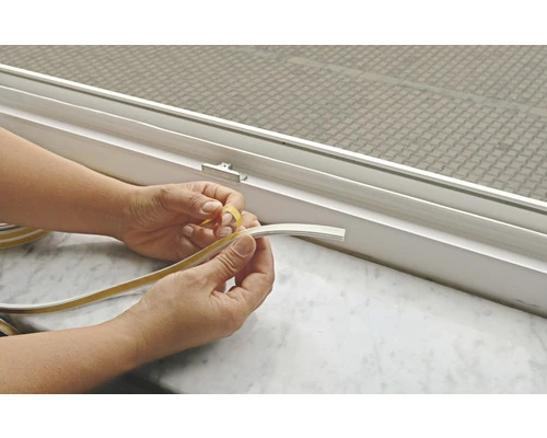 FIX-O-MOLL Universal Schuimrubber Tochtband Zelfklevend Wit 10 Mm X 1-3,5 Mm X 6 M - Afbeelding 4